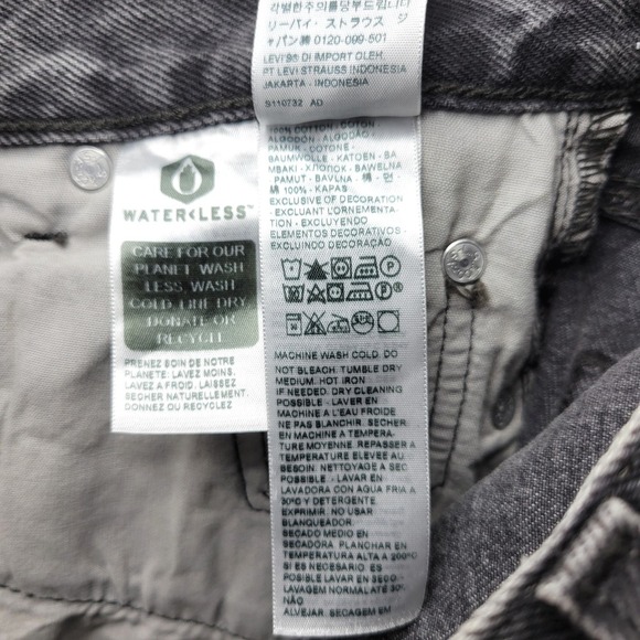 Levi's Premium 100% Cotton High Rise Gray Button Fly Jeans Size 23 - Picture 9 of 10